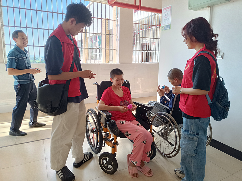 330d1464e66b4d999b189e35a45fc43d.png 图片7.png