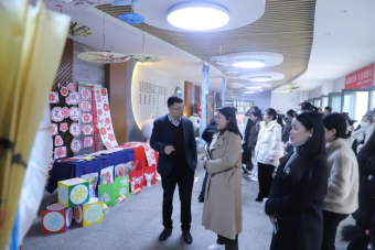 4e1506599d574128bae10c4ac83d051f.png image.png